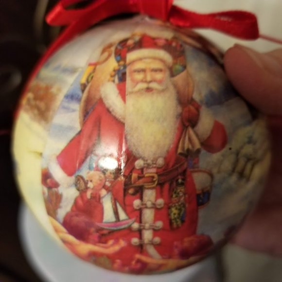 Vintage Style Set of 6 Antique Santa Paper Mache Decoupage Christmas Ornaments - Picture 3 of 15